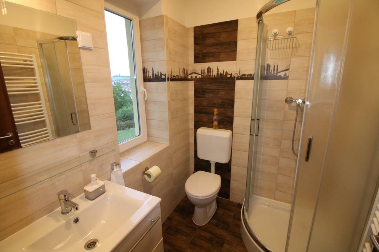 Szent Ivan Apartman Eger Exterior photo
